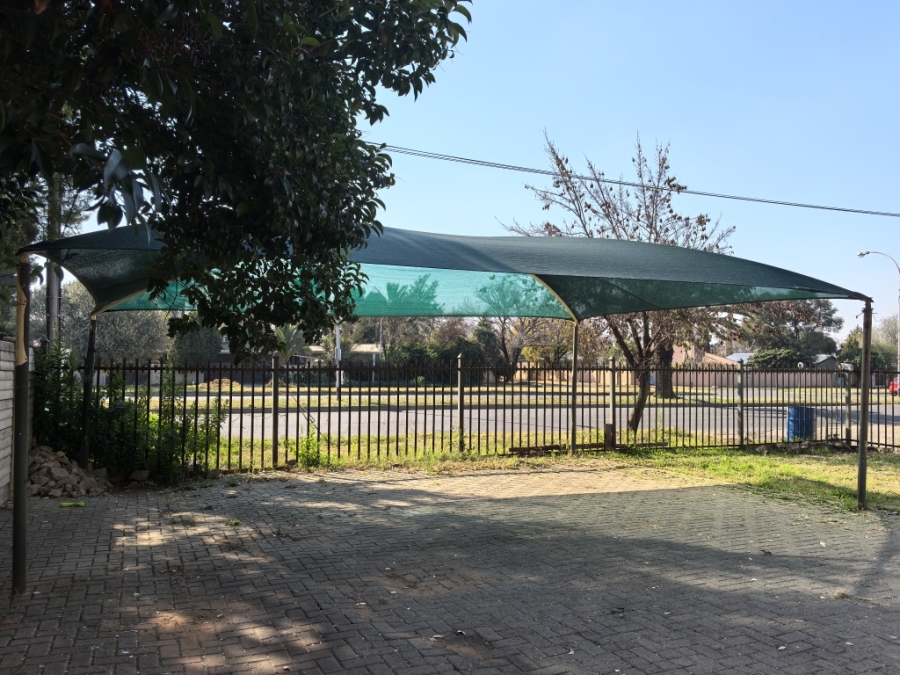 To Let 2 Bedroom Property for Rent in Wilgehof Free State